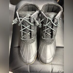 Sperry Saltwater Duck Boots Black Quilted Women’s Size 6